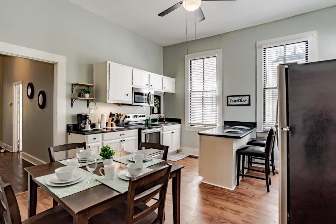 Апартаменты Mins From Downtown & Dining, Dauphin Darling 2 Мобил Экстерьер фото