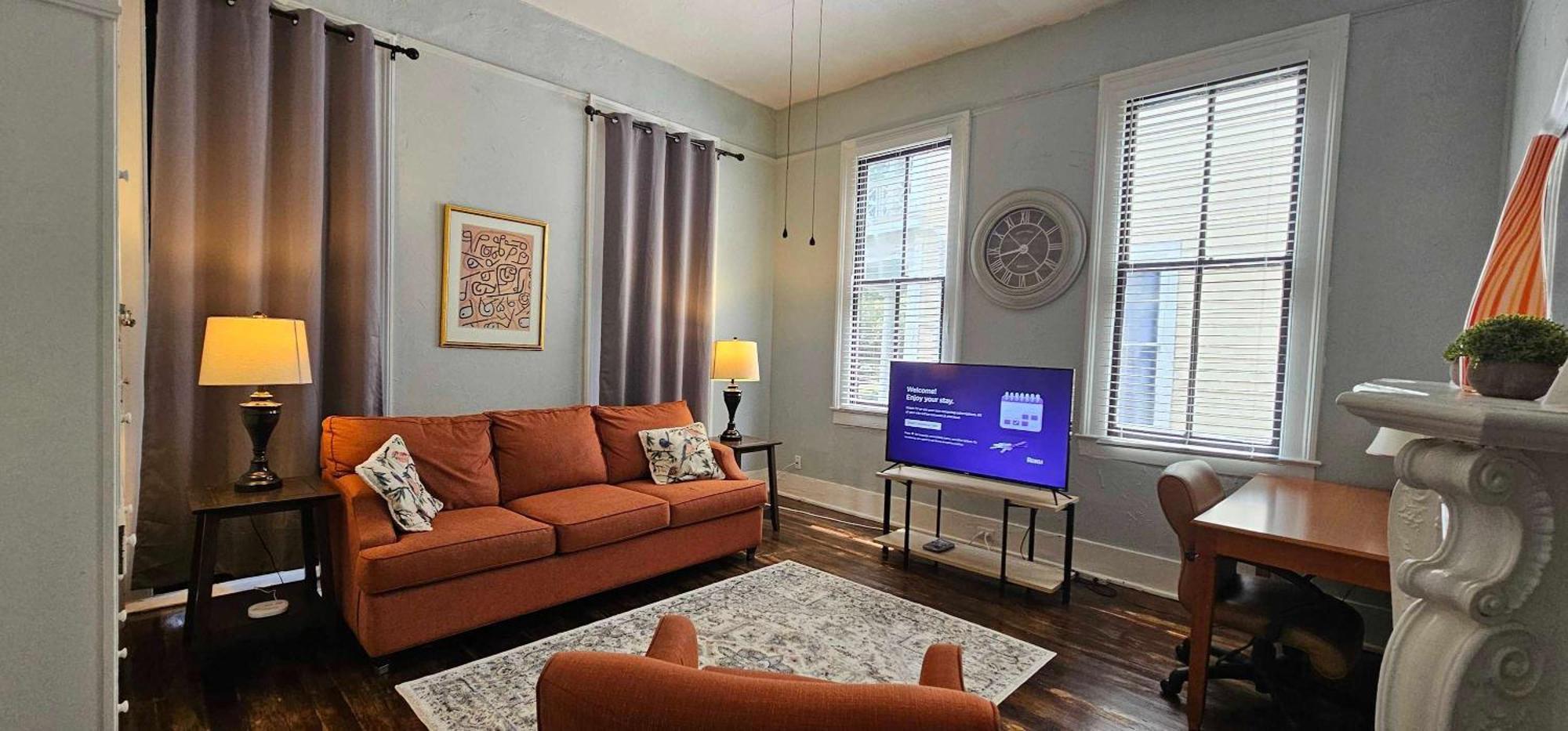 Апартаменты Mins From Downtown & Dining, Dauphin Darling 2 Мобил Экстерьер фото